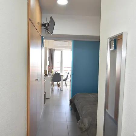 Apartment Rnet - 600 Garbi 04-55