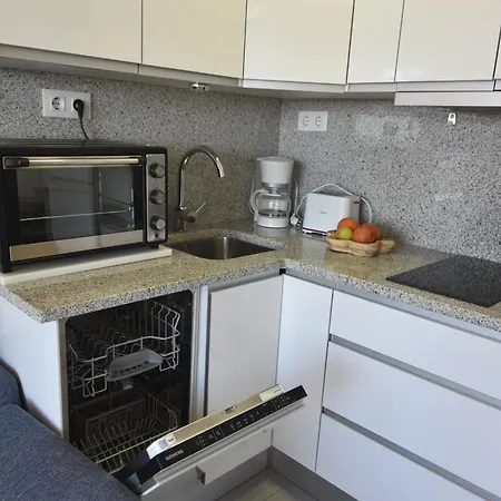 Apartment Rnet - 600 Garbi 04-55