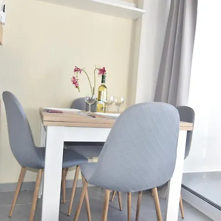 Apartment Rnet - 600 Garbi 04-55 Roses